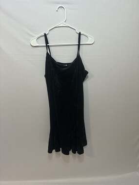 AMP Vintage Black Crushed Velvet Spaghetti Strap Slip Dress Size 11